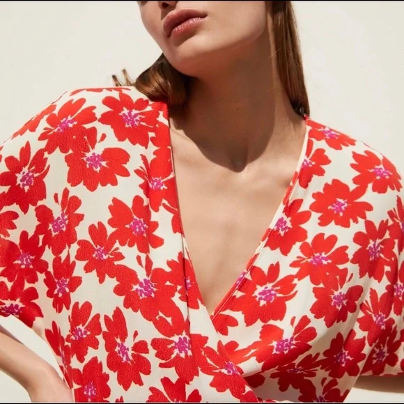Zara Red Floral Print Wrap Mini Dress - Picture 3 of 10